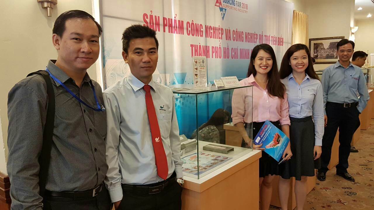 BHT Technology  chụp hình lưu niệm tại ngày hội