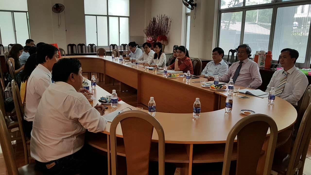 Ban lãnh đạo Sở KH&CN trao đổi thông tin chương trình Hội Cơ Khí Điện 2018