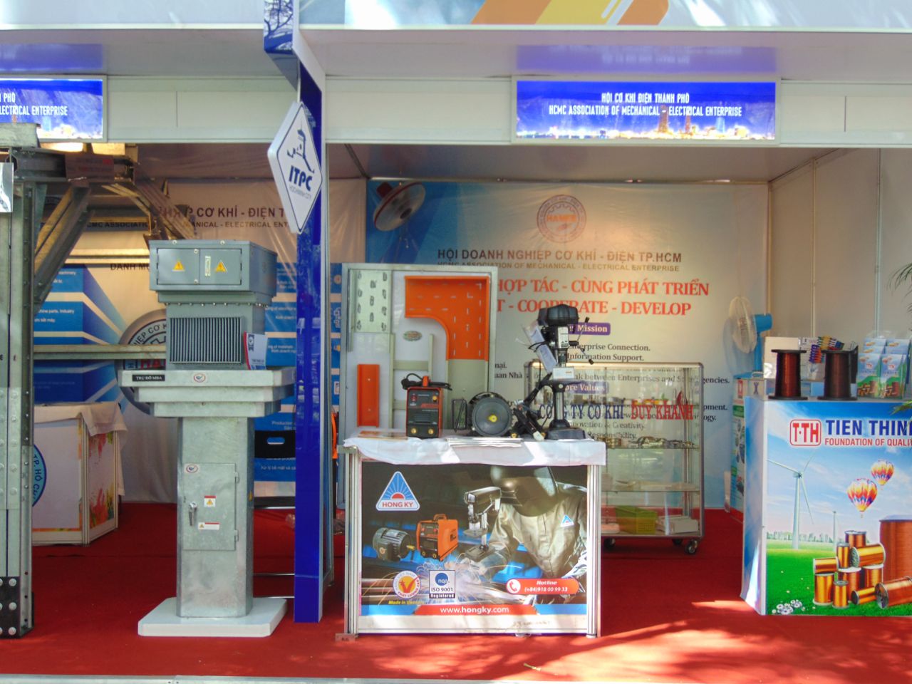 VIETNAM-Korea PRODUCT EXHIBITION - CULTURAL EXCHANGE